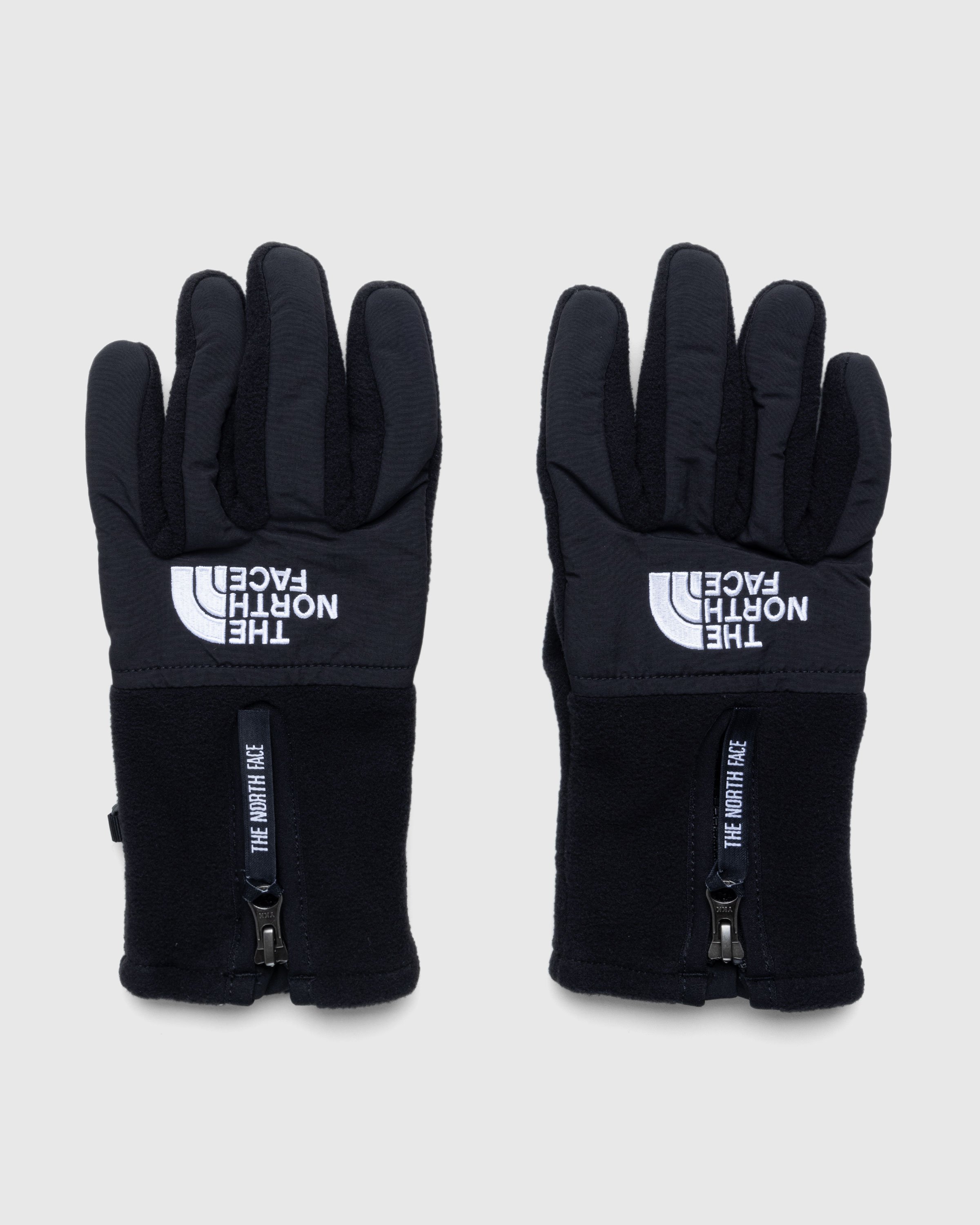 The North Face – Denali Etip Gloves TNF Black | Highsnobiety Shop